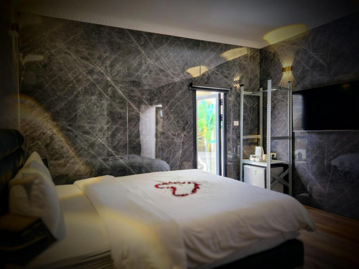 Beach Boutique Hotel And Spa By Tlv Hotels Tel Aviv Dış mekan fotoğraf