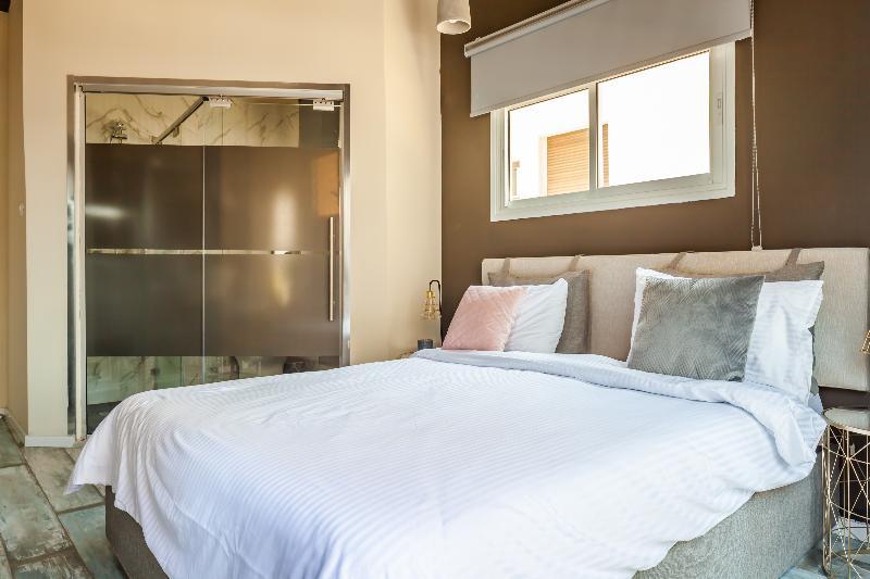 Beach Boutique Hotel And Spa By Tlv Hotels Tel Aviv Dış mekan fotoğraf